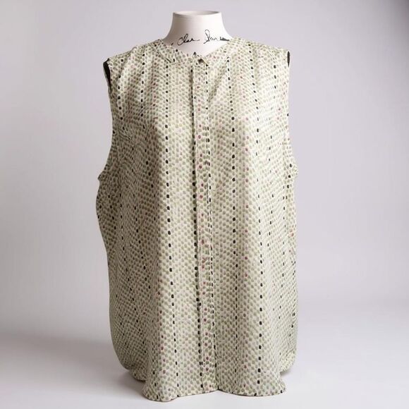 Liz Claiborne sleeveless button up blouse Size 1X - Picture 2 of 7